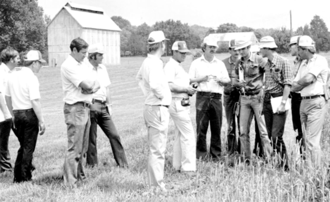 UKREC staff in the 1970s, Princeton, KY.